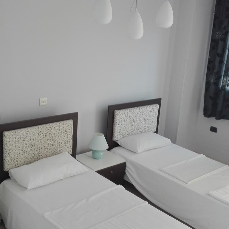 Hotel Albion Durrës 外观 照片